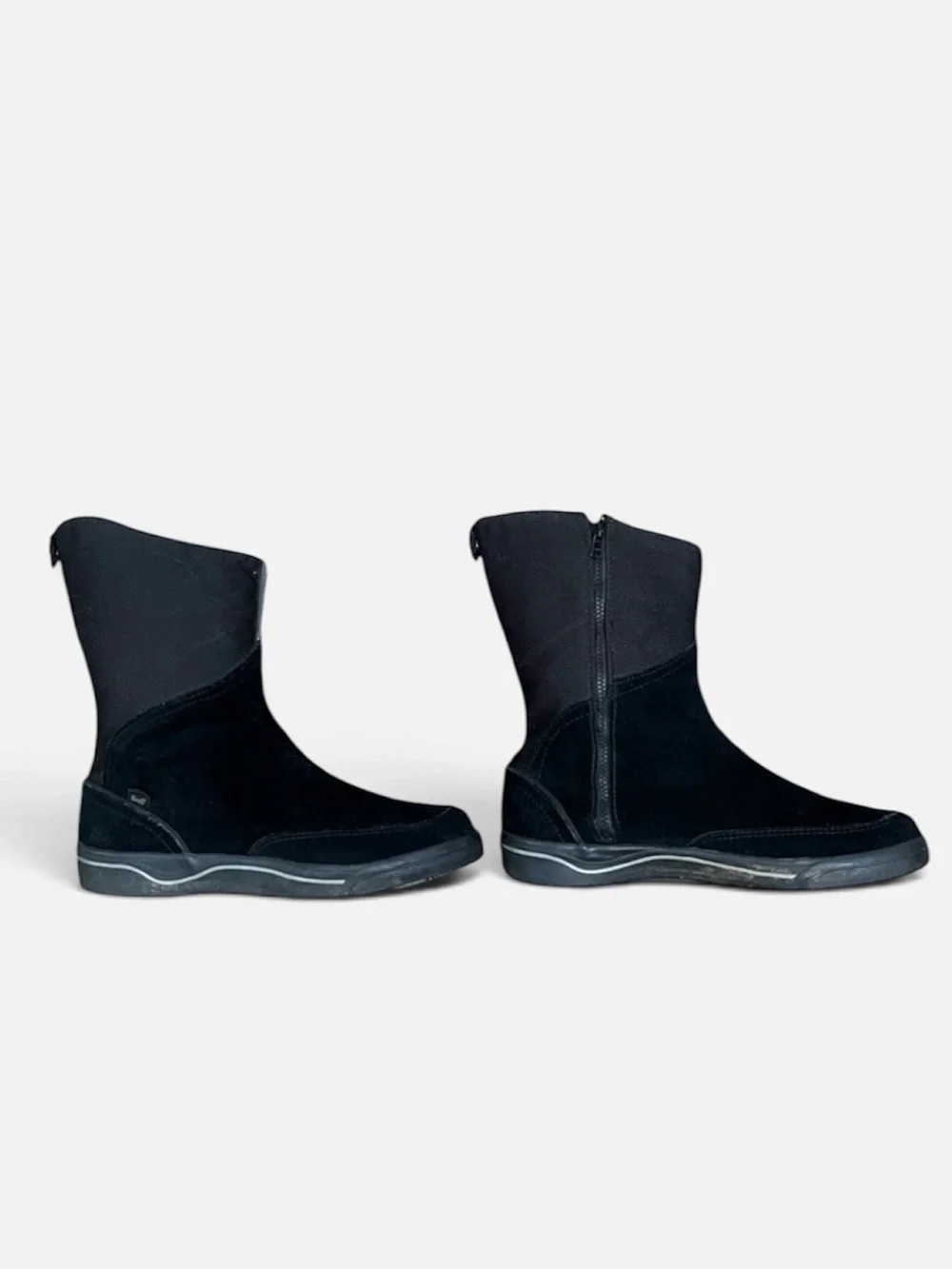 Keds SuedeFleece Lined Zip-up Winter Boot in Black Women’s Size 6 1/2